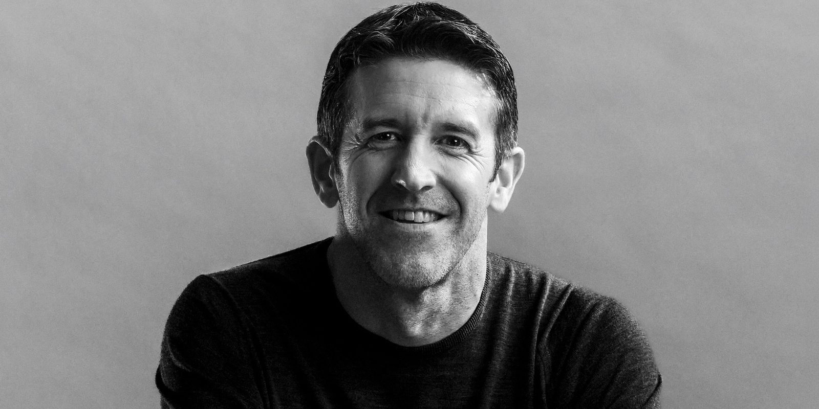 John Ternus, Apple’ın geleceğini katlanabilir cihazlara ve pragmatik AI’a bahis koyuyor.