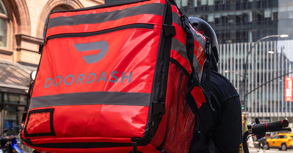 DoorDash תרכוש את Instacart תמורת 17 מיליארד דולר