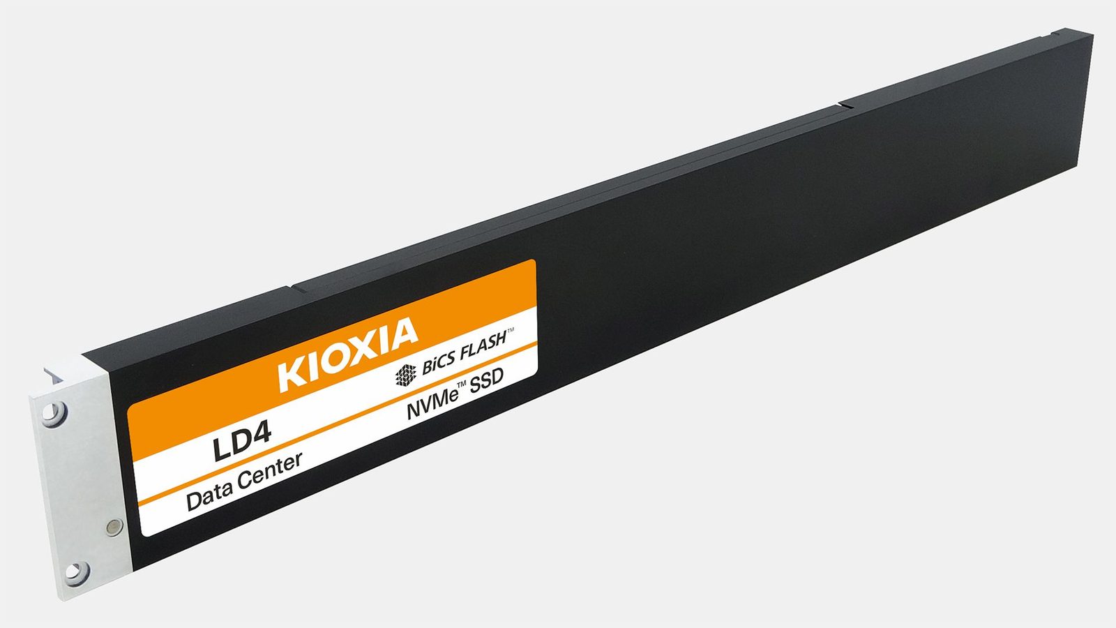 أطلقت Kioxia أقراص SSD من سلسلة LD4 بعامل الشكل E1.L بسعة تصل إلى 122,88TB للمشغلين الضخمين