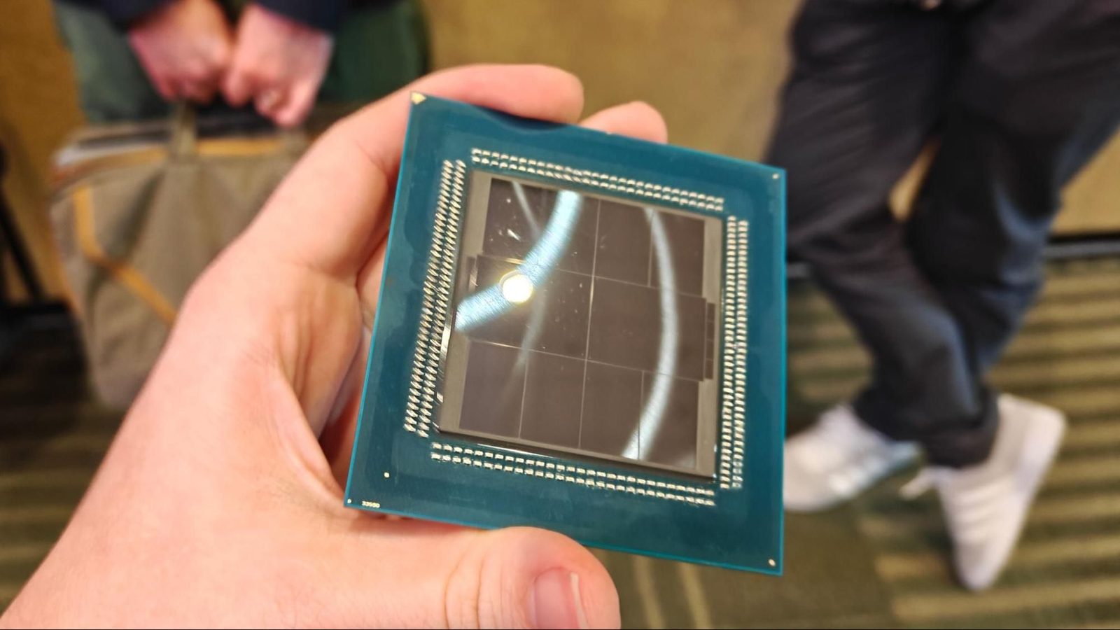 نتائج Zen 6c EPYC المسربة تشير إلى مكاسب IPC كبيرة على Zen 5