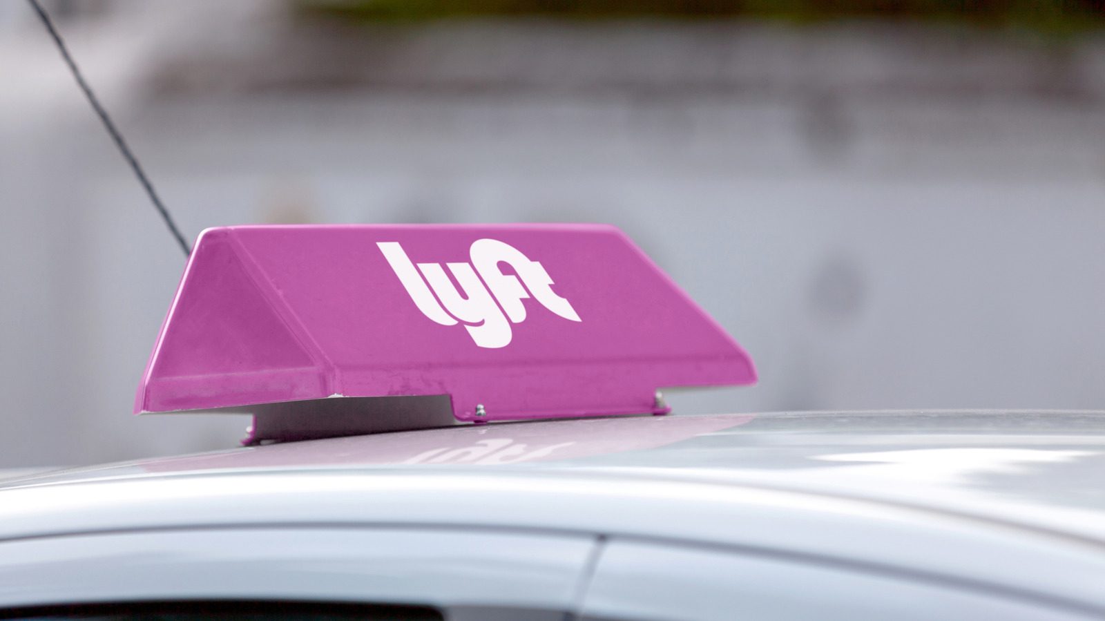 Lyft, sürücü sınıflandırması davasını 272,5 milyon dolarla çözdü