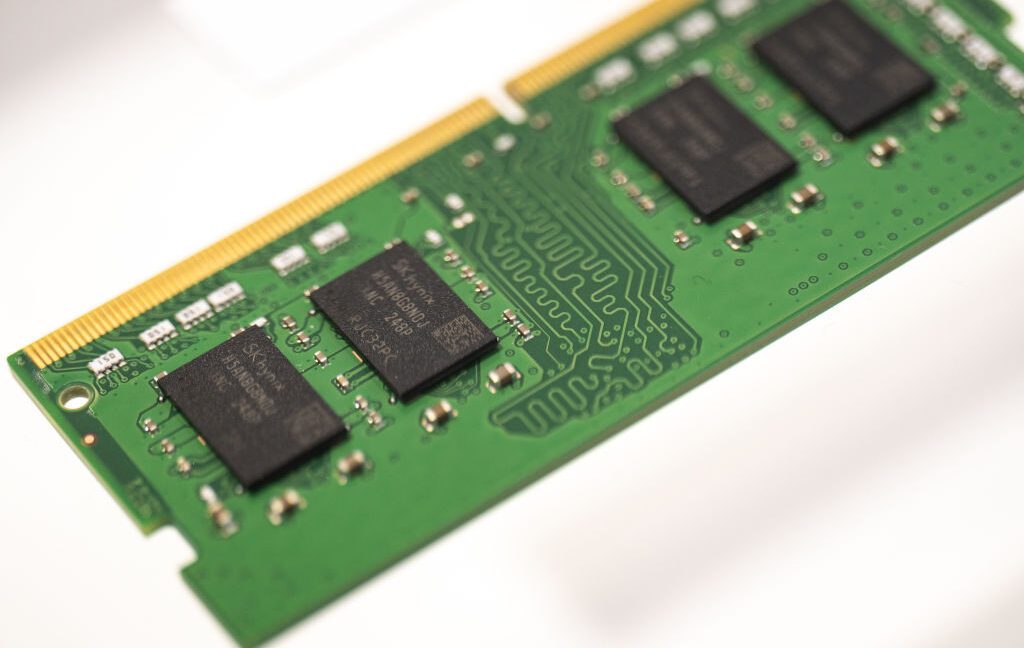 Micron ve Samsung yöneticileri bellek kıtlığının 2028'e kadar sürmesini bekliyor