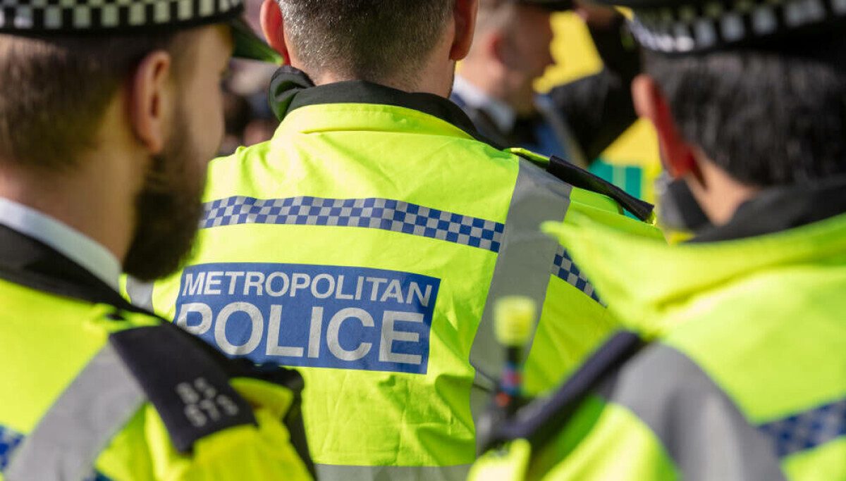 Met Police Oxygen Forensics proqramının istifadəsini rus əlaqələri səbəbilə müvəqqəti dayandırdı