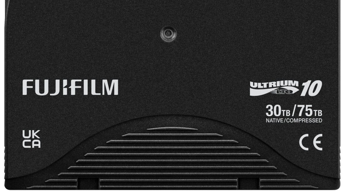 Fujifilm планує п'ятикратне збільшення виробництва магнітних стрічок