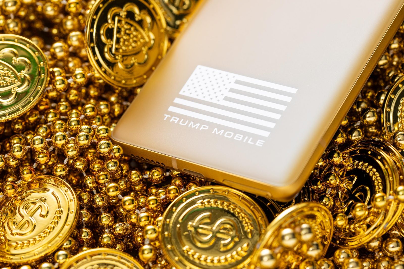 Trump Mobile məlumat sızması 3 600-dan çox şəxsin məlumatını açıqlaya bilər