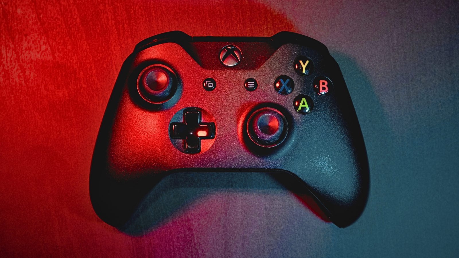 ABD Deniz Kuvvetleri, drone karşıtı lazer sistemlerini Xbox tarzı kontrollerle yönetiyor