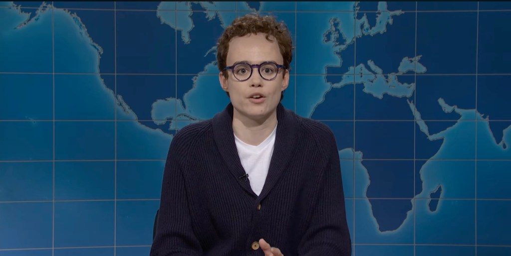 تقليد داريو أمودي في SNL