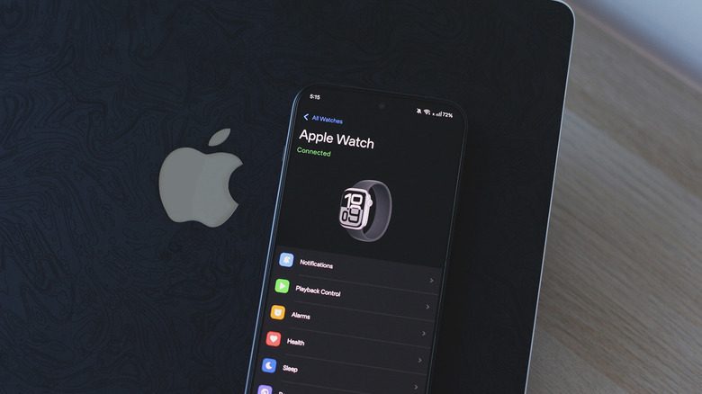 Apple Watch üzərində Merge Watch tətbiqi